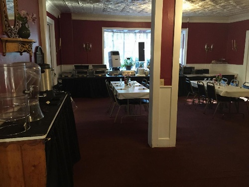 The Tunnicliff Inn image 1